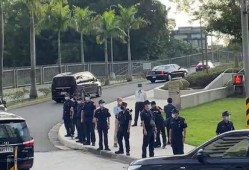 台媒爆料佩洛西酒店视频,引发舆论热议”